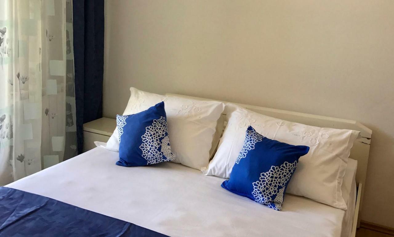 Apartments Villa Ana มันเดร ภายนอก รูปภาพ